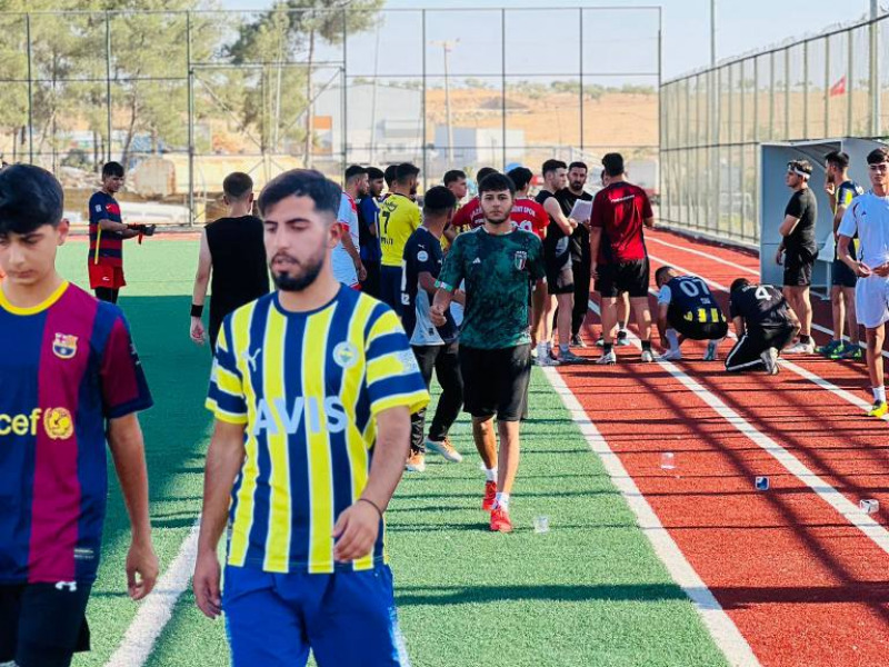  Nizipspor'da genç yetenekler sahaya çıktı